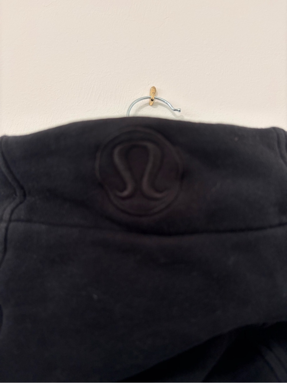 Lululemon FOX SPORTS Scuba Hoodie Light Cotton Fleece Sz 6 Black EUC - Picture 7 of 9